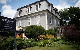 Le Pleasant Hotel